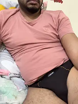 Handsome8677 online show from 5, 2, 2026