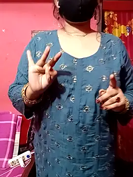 Snapshot of Porimoni22 chatting on 22, 10, 2025 Porimoni22 online show from 22, 10, 2025