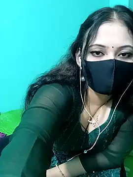 Snapshot of Porimoni22 chatting on 29, 11, 2025 Porimoni22 online show from 29, 11, 2025