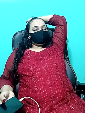 Snapshot of Porimoni22 chatting on 7, 11, 2025 Porimoni22 online show from 7, 11, 2025