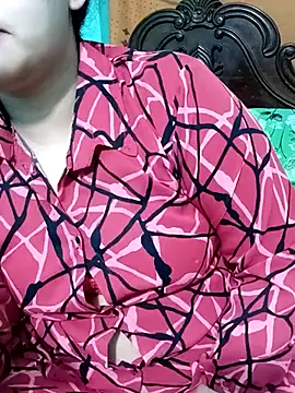 Snapshot of Porimoni22 chatting on 1, 12, 2025 Porimoni22 online show from 1, 12, 2025