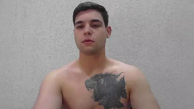 Snapshot of Zure-xxx chatting on 29, 5, 2026 Zure-xxx online show from 29, 5, 2026