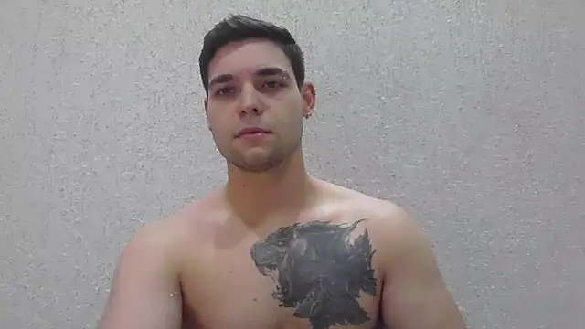 Snapshot of Zure-xxx chatting on 2, 6, 2026 Zure-xxx online show from 2, 6, 2026