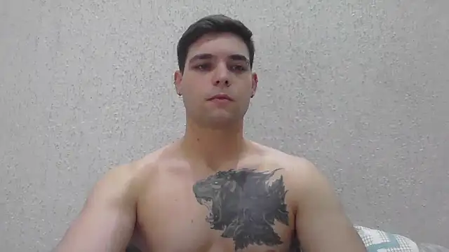 Snapshot of Zure-xxx chatting on 28, 5, 2026 Zure-xxx online show from 28, 5, 2026