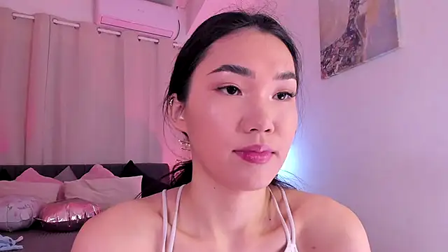 Divine Madeleine online show from 21, 3, 2026