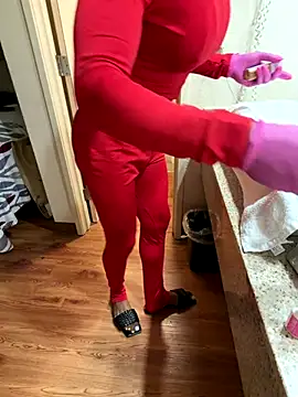 sissy diorcd online show from 17, 12, 2025