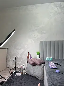 ChloeBrut online show from 14, 7, 2026
