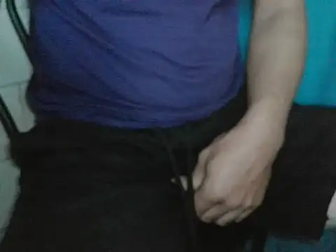 Snapshot of justmealex27 chatting on 29, 10, 2025 justmealex27 online show from 29, 10, 2025