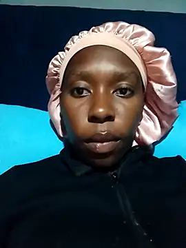 Snapshot of sexysmalldaily04 chatting on 28, 11, 2025 sexysmalldaily04 online show from 28, 11, 2025