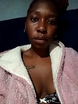 Snapshot of sexysmalldaily04 chatting on 31, 10, 2025 sexysmalldaily04 online show from 31, 10, 2025