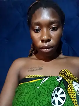 Snapshot of sexysmalldaily04 chatting on 16, 11, 2025 sexysmalldaily04 online show from 16, 11, 2025