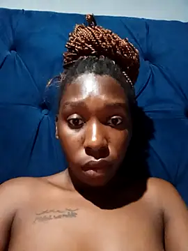 Snapshot of sexysmalldaily04 chatting on 12, 11, 2025 sexysmalldaily04 online show from 12, 11, 2025