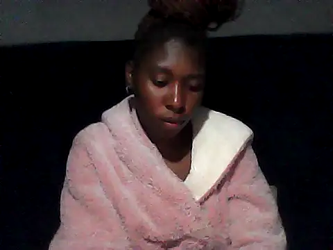 Snapshot of sexysmalldaily04 chatting on 25, 10, 2025 sexysmalldaily04 online show from 25, 10, 2025