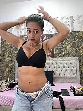 valentina herrrera online show from 3, 3, 2026