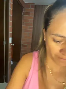 valentina herrrera online show from 14, 11, 2025