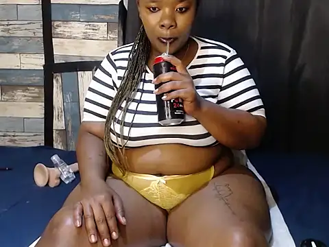 Monica-2701 online show from 13, 11, 2025