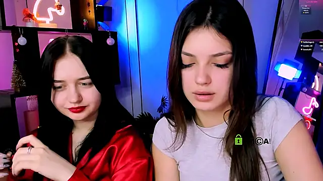 Snapshot of miki_ti chatting on 8, 1, 2026 miki ti online show from 8, 1, 2026