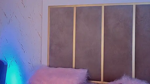 Snapshot of Elizabeth_bennett_6 chatting on 13, 11, 2025 Elizabeth bennett 6 online show from 13, 11, 2025