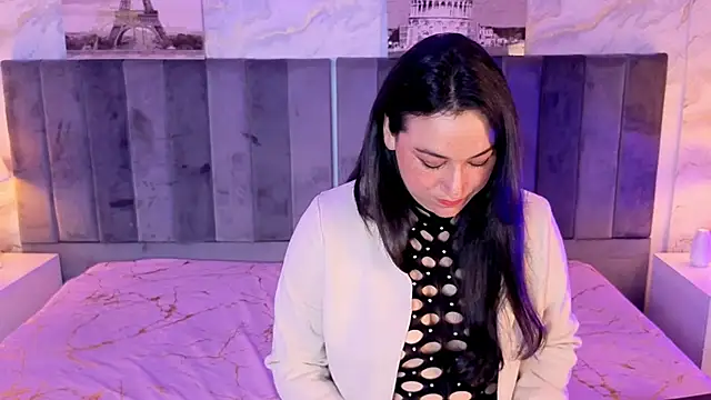 Snapshot of Elizabeth_bennett_6 chatting on 8, 1, 2026 Elizabeth bennett 6 online show from 8, 1, 2026