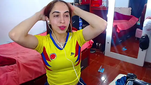 MariamGray1 online show from 4, 7, 2026