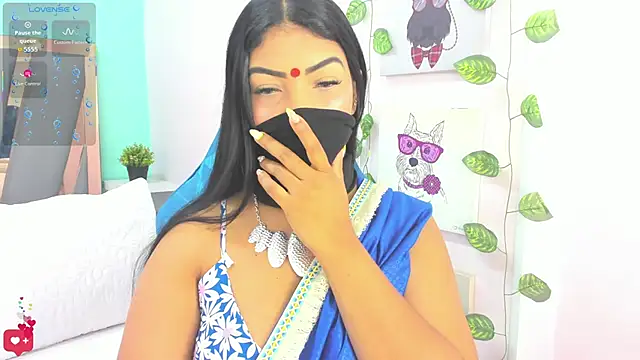 Snapshot of Iniya_Parul chatting on 28, 5, 2026 Iniya Parul online show from 28, 5, 2026