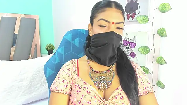 Snapshot of Iniya_Parul chatting on 9, 6, 2026 Iniya Parul online show from 9, 6, 2026