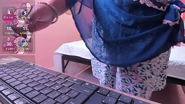 Iniya Parul online show from 25, 10, 2025