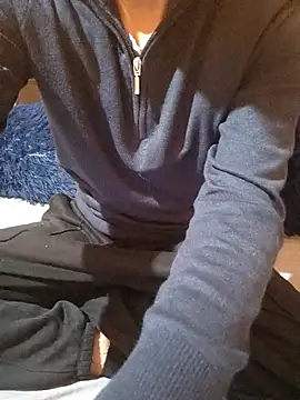 esmermoon online show from 5, 2, 2026