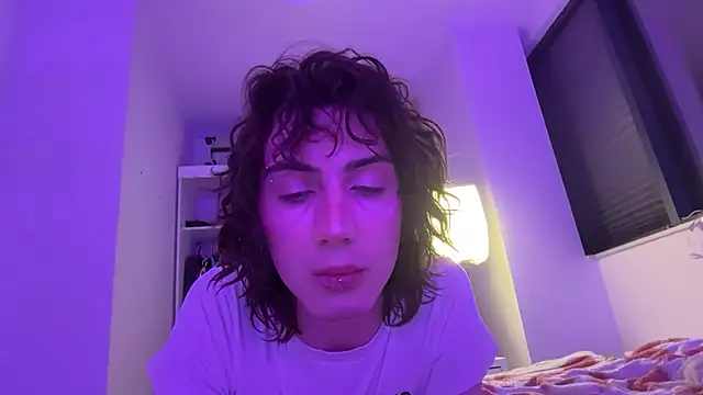 kira yoshika9e online show from 19, 4, 2026