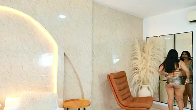 Antonella Russo1 online show from 6, 4, 2026