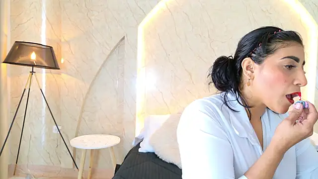 Antonella Russo1 online show from 28, 2, 2026