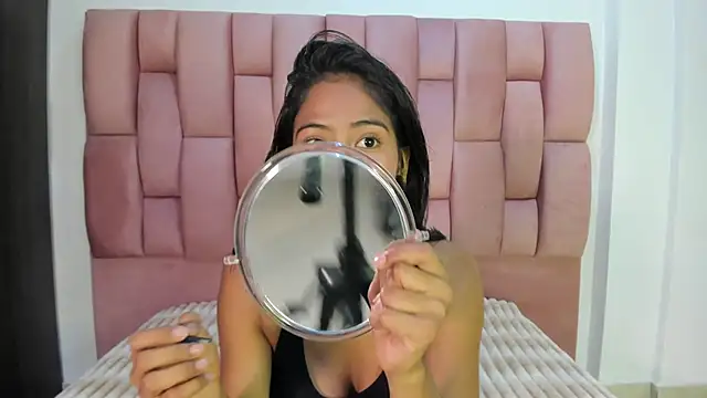 Snapshot of EuphoriaSavage chatting on 20, 11, 2025 EuphoriaSavage online show from 20, 11, 2025