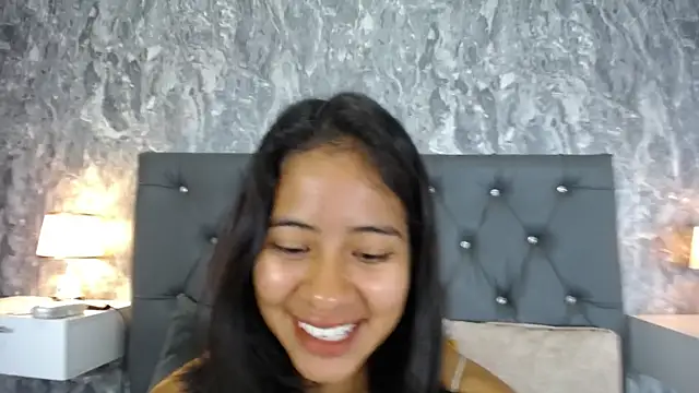 Snapshot of EuphoriaSavage chatting on 5, 11, 2025 EuphoriaSavage online show from 5, 11, 2025