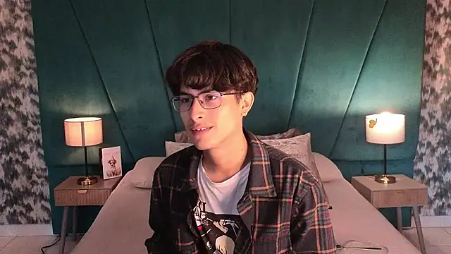 Aaron Eze online show from 15, 5, 2026