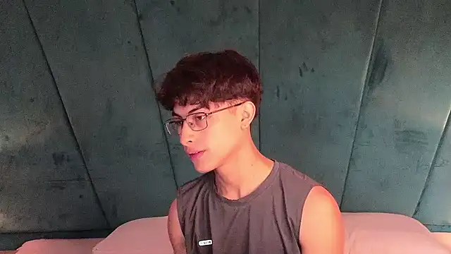 Aaron Eze online show from 24, 2, 2026