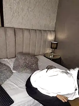 Aaron Eze online show from 13, 1, 2026