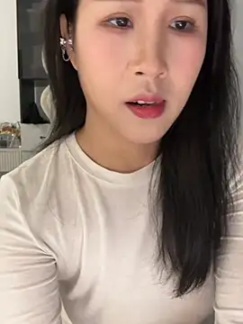 littlesluttycat online show from 12, 2, 2026