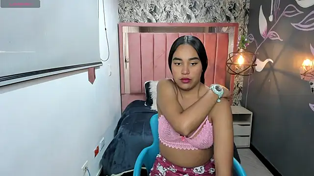 Rachel  Jonees online show from 17, 11, 2025