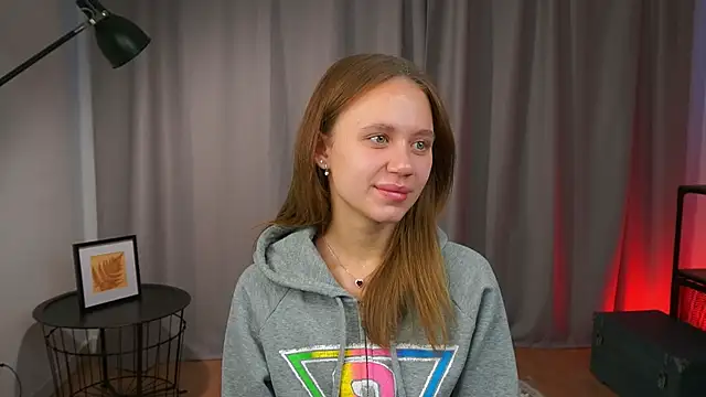 Snapshot of SageRodocker chatting on 25, 10, 2025 SageRodocker online show from 25, 10, 2025