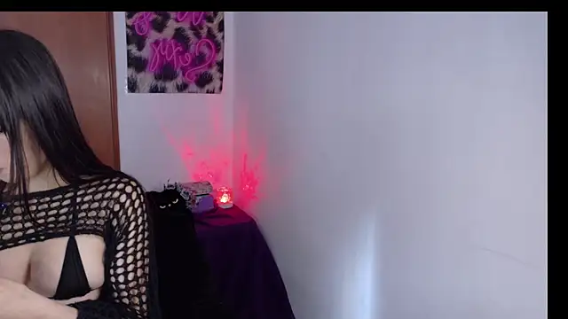 Snapshot of KittyJane chatting on 10, 7, 2026 KittyJane online show from 10, 7, 2026