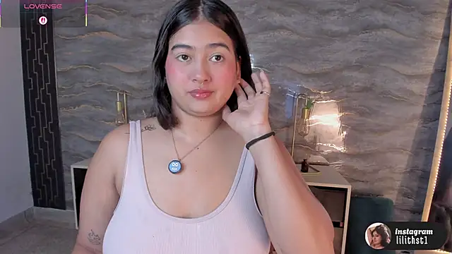 lilithst  online show from 15, 1, 2026