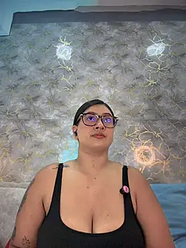 lilithst  online show from 11, 7, 2026