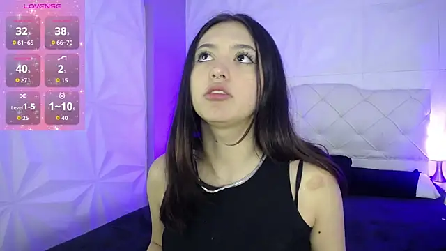 Snapshot of Miss_dakota26 chatting on 29, 10, 2025 Miss dakota26 online show from 29, 10, 2025