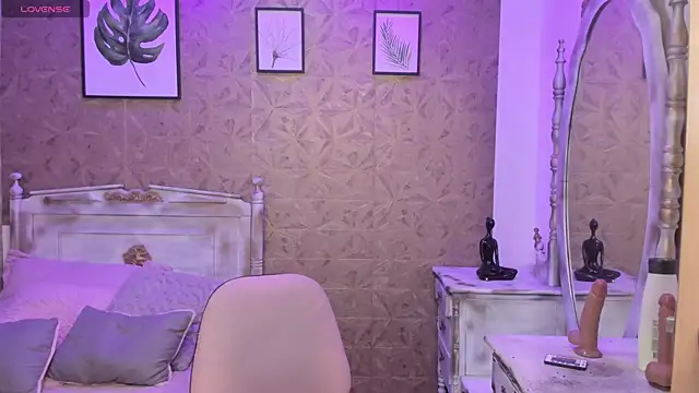 Sara clk online show from 10, 4, 2026