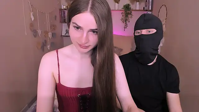 RoxyMorris online show from 27, 7, 2026