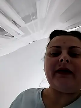 Snapshot of Geeni chatting on 16, 10, 2025 Geeni online show from 16, 10, 2025