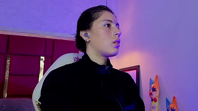 moon winy online show from 21, 3, 2026