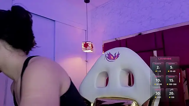 moon winy online show from 14, 2, 2026