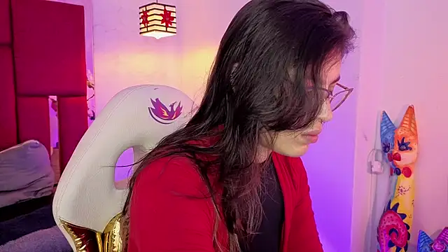 Snapshot of moon_winy chatting on 10, 7, 2026 moon winy online show from 10, 7, 2026