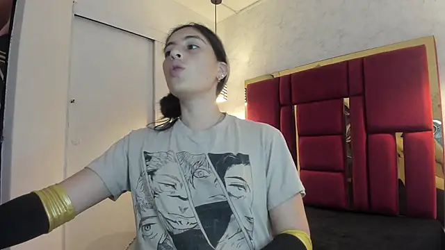 moon winy online show from 16, 11, 2025